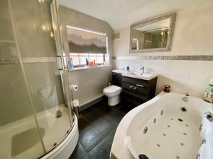 Bath/Shower Room/WC- click for photo gallery